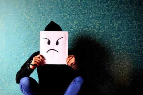 网上游戏赢了网上提款不给取网上赢钱了不给.侧重点(图)
