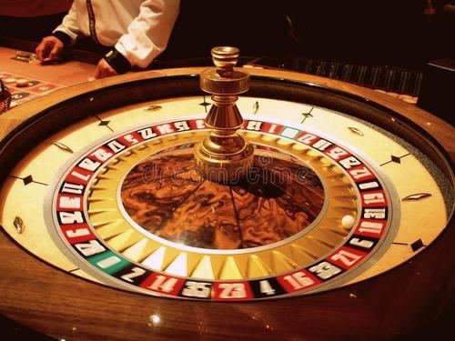 遇到被黑提款显示第三方审核一直不通过.读者的话(图)